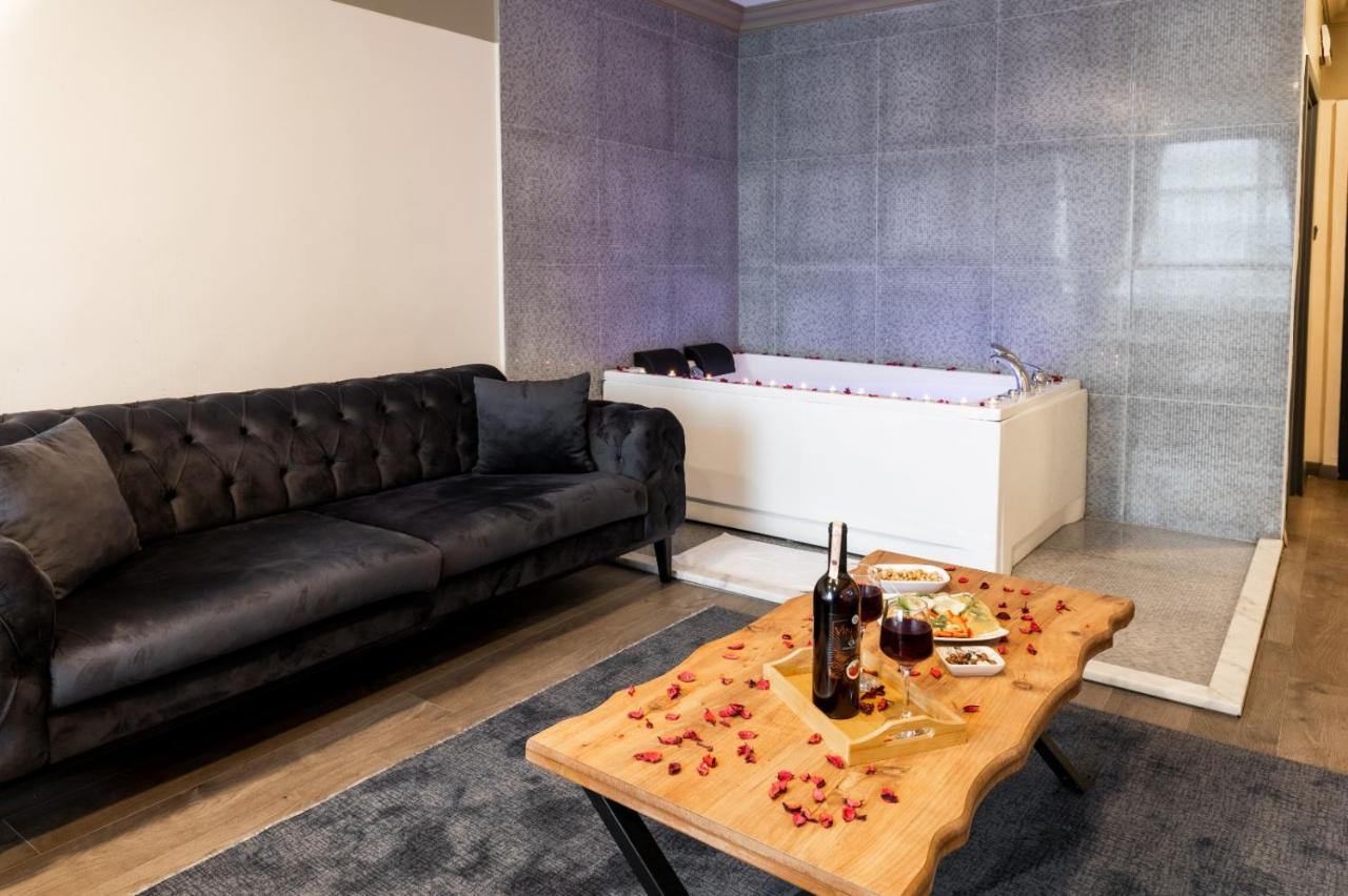 Arena Luxury Suites Hotel Istanbul Bagian luar foto