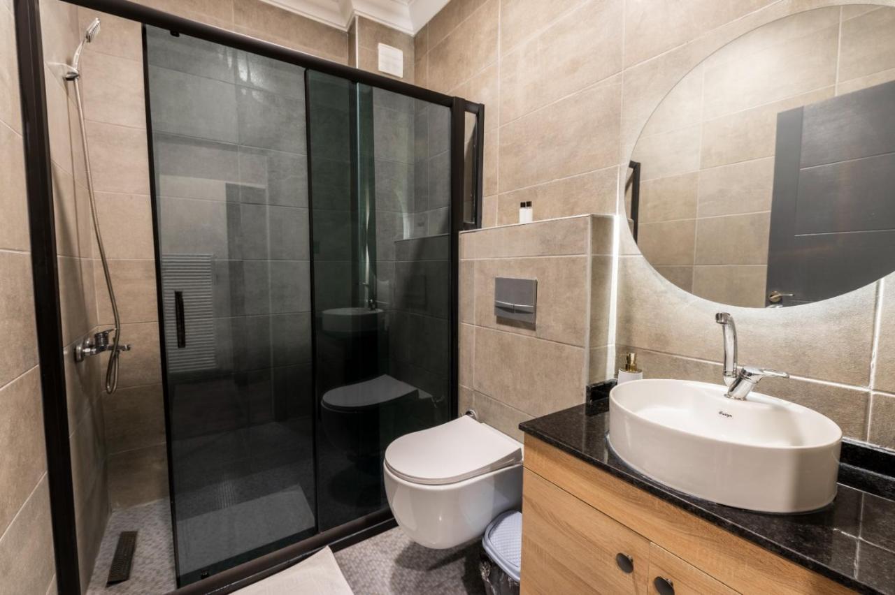 Arena Luxury Suites Hotel Istanbul Bagian luar foto