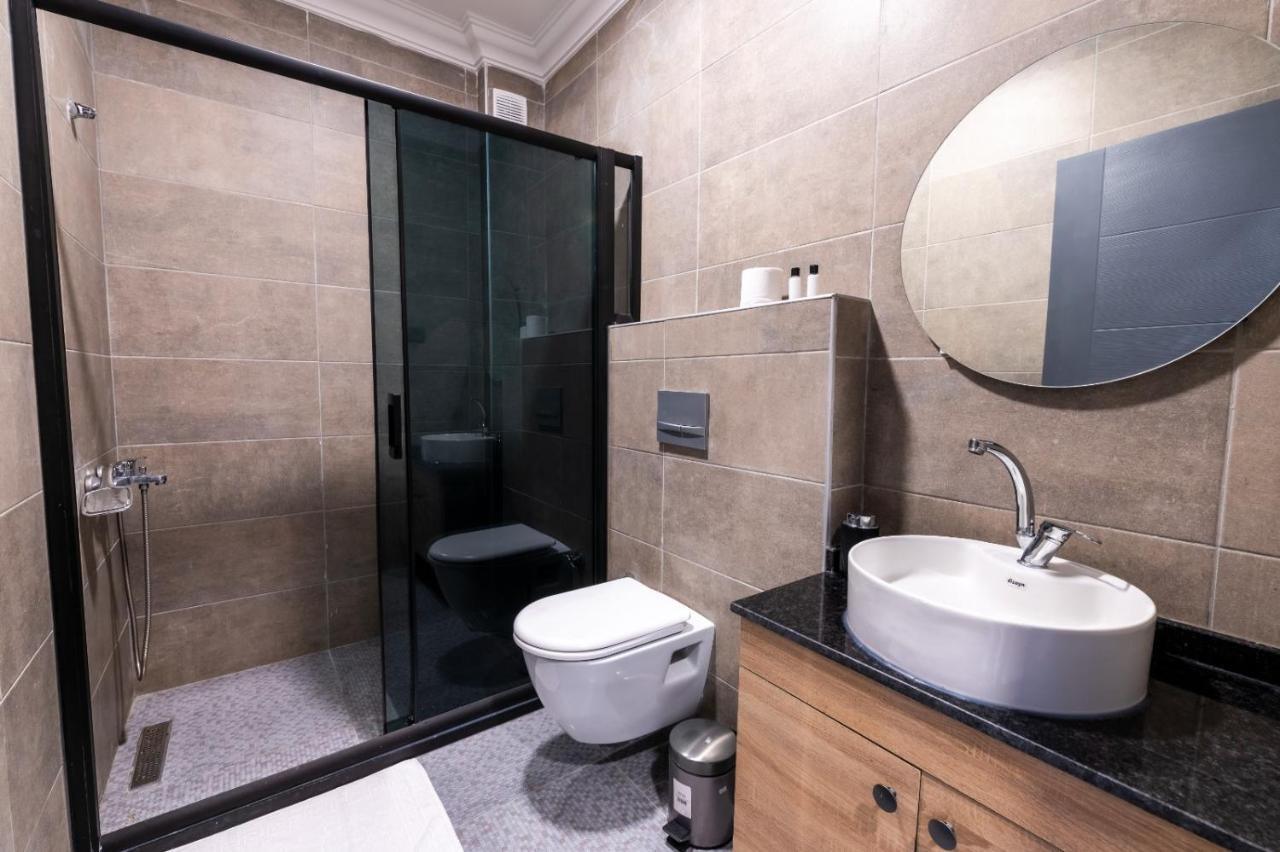 Arena Luxury Suites Hotel Istanbul Bagian luar foto