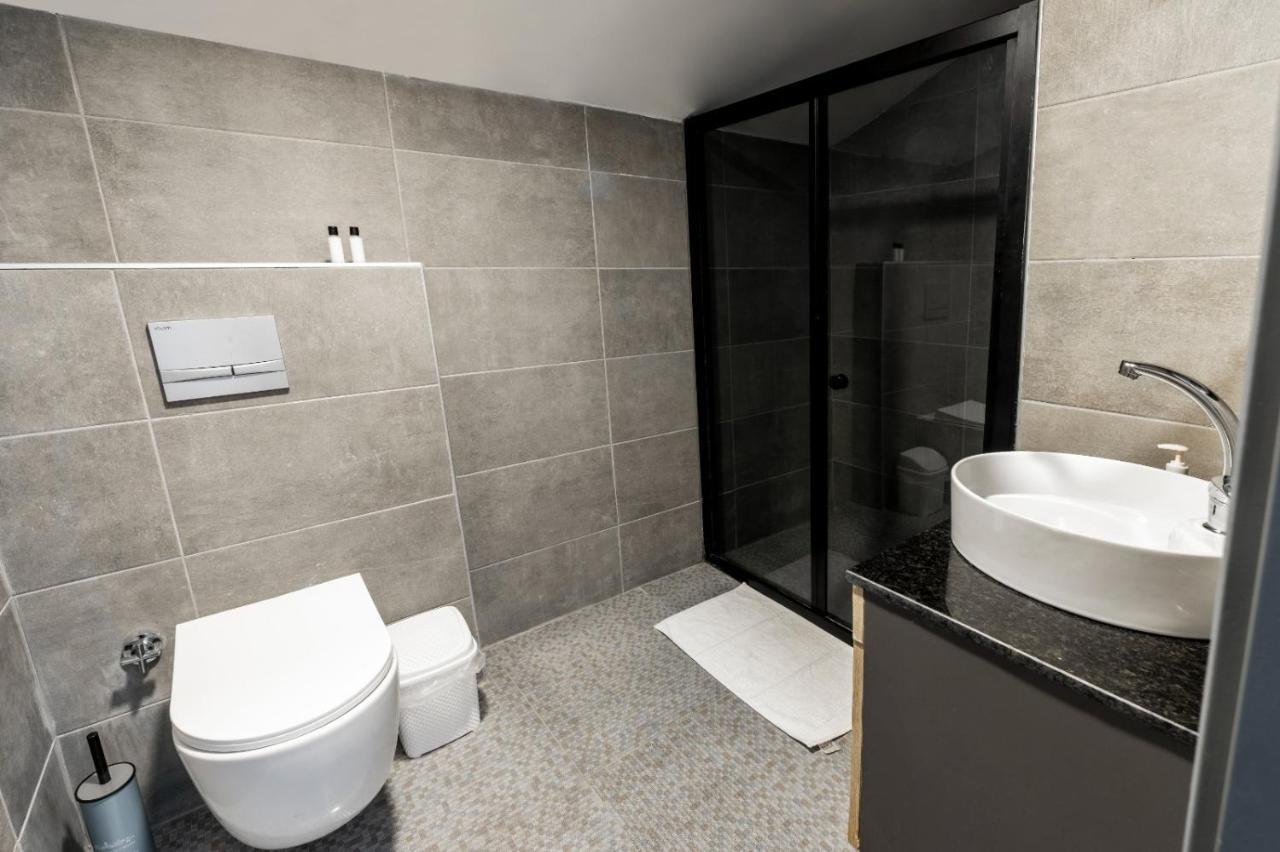 Arena Luxury Suites Hotel Istanbul Bagian luar foto